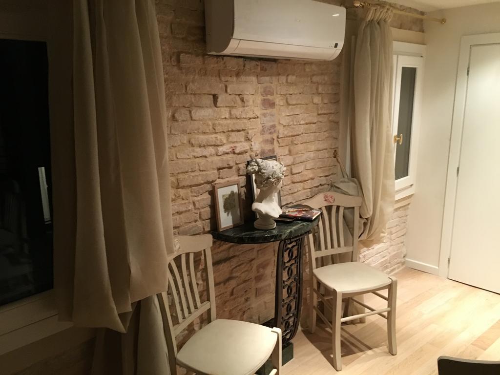 Ca Dei Libri Apartment Венеция Екстериор снимка
