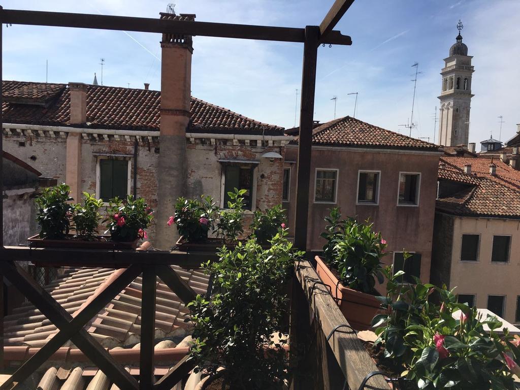 Ca Dei Libri Apartment Венеция Екстериор снимка